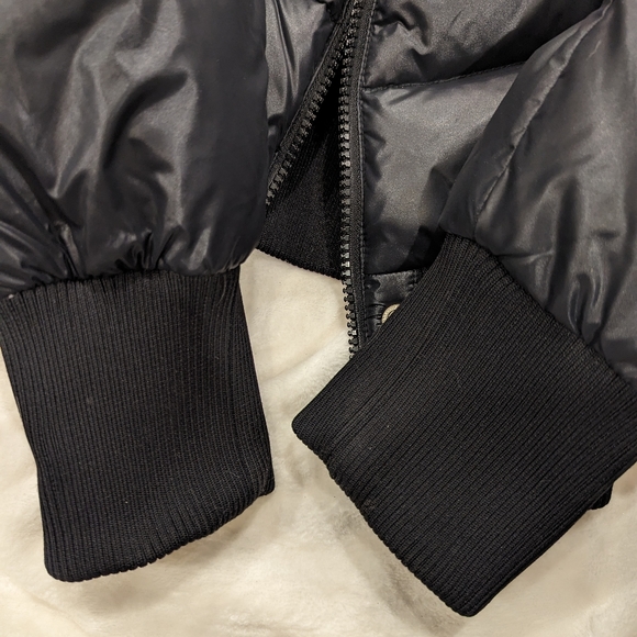 Vintage TNA Puffer Jacket - Picture 6 of 8